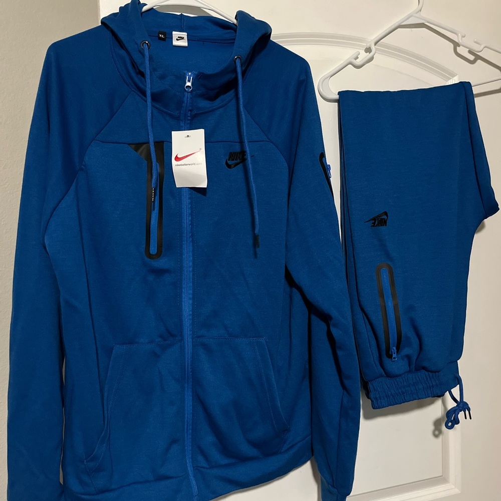 Nike Track Suit